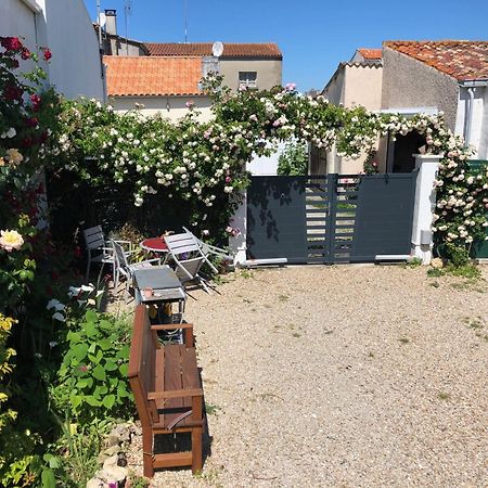 Au Pied De L'Ile Oleron Bourcefranc Exterior foto